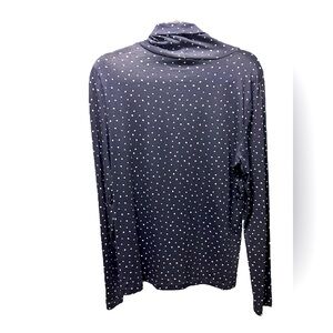 Classic vintage preppy J.Crew navy blue turtleneck with white dots. Size L